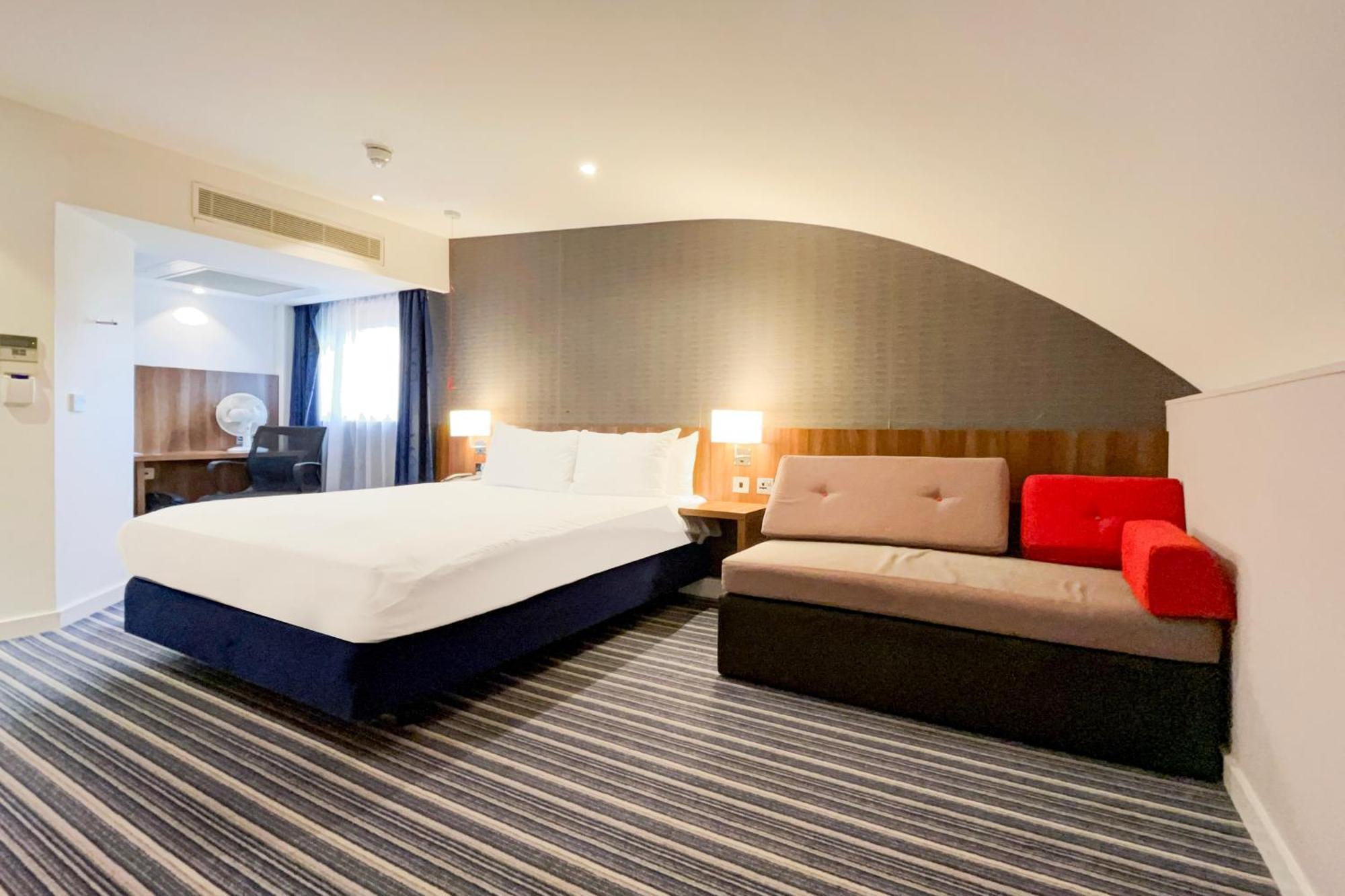 Belvilla Crewe City Centre Hotel Lifestyle Exterior foto