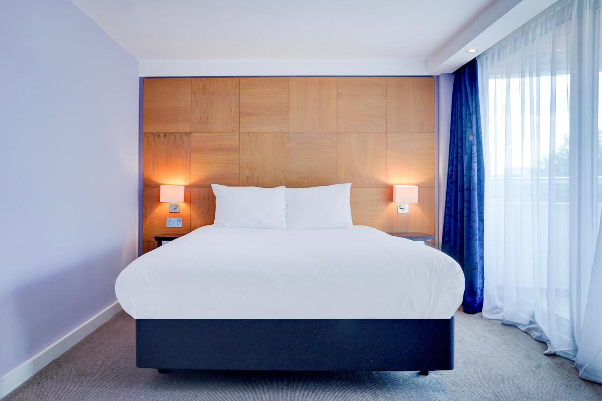 Belvilla Crewe City Centre Hotel Lifestyle Exterior foto