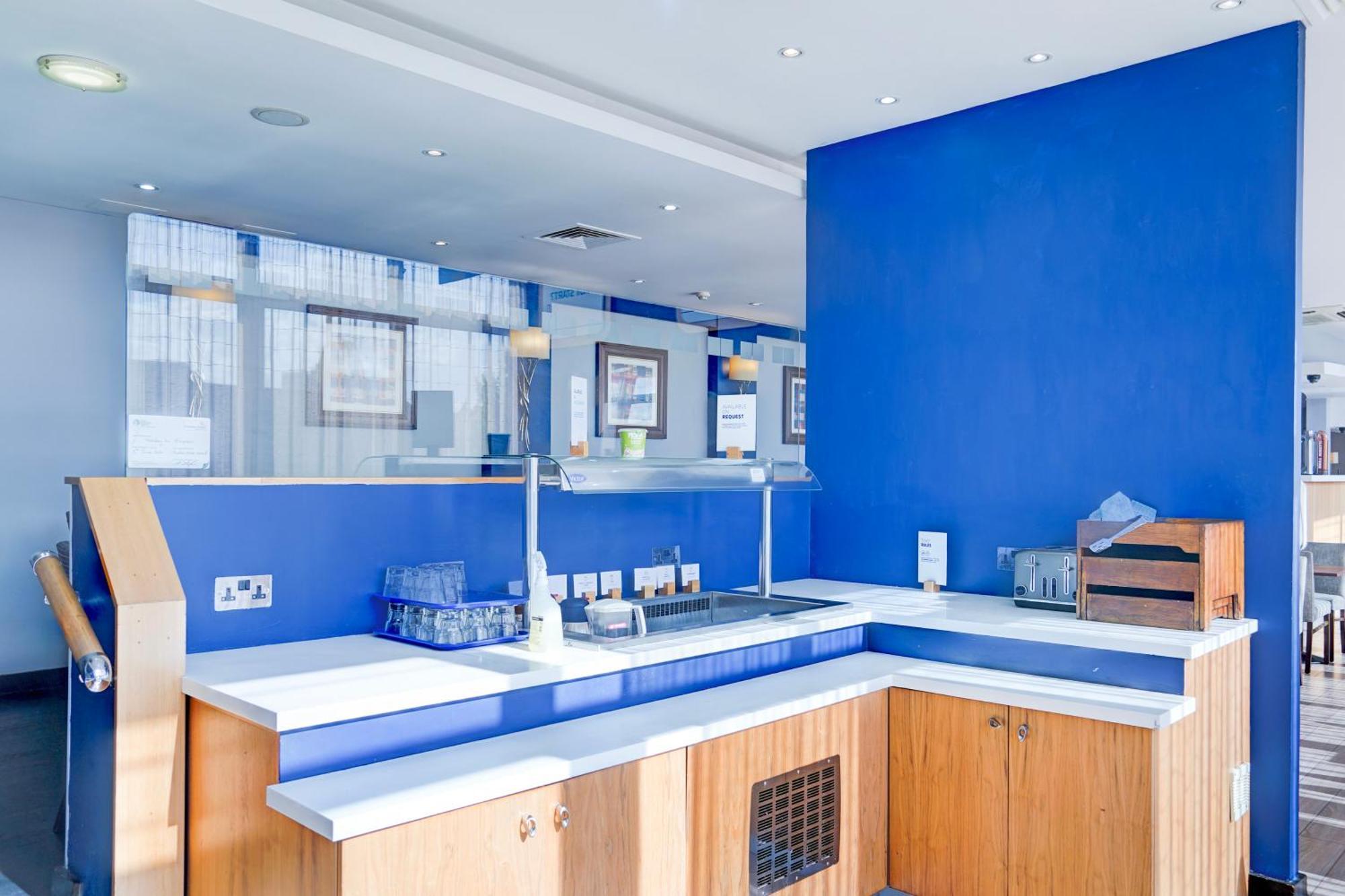 Belvilla Crewe City Centre Hotel Lifestyle Exterior foto