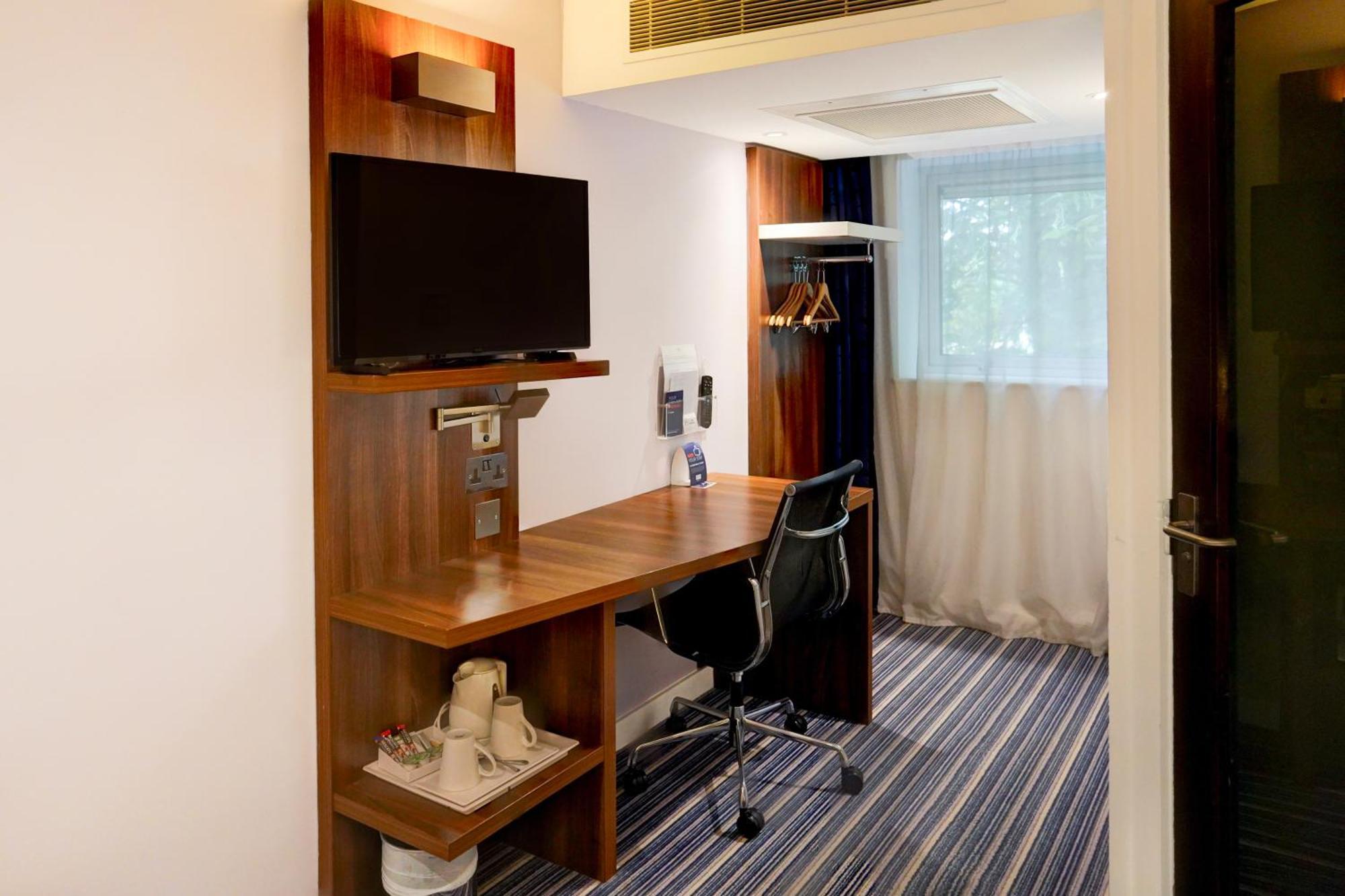 Belvilla Crewe City Centre Hotel Lifestyle Exterior foto